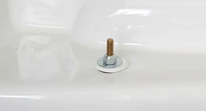 How to Install a Toilet (Beginner Guide)