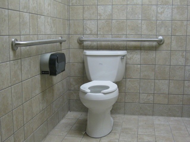 ADA Toilet Requirements for U.S. Commercial Projects ADA Toilet Requirements for U.S. Commercial Projects